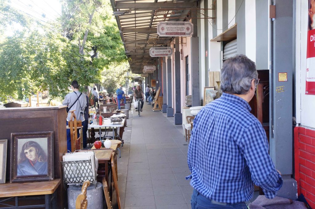 ¡Descubre la ruta de antigüedades en el Barrio Italia!