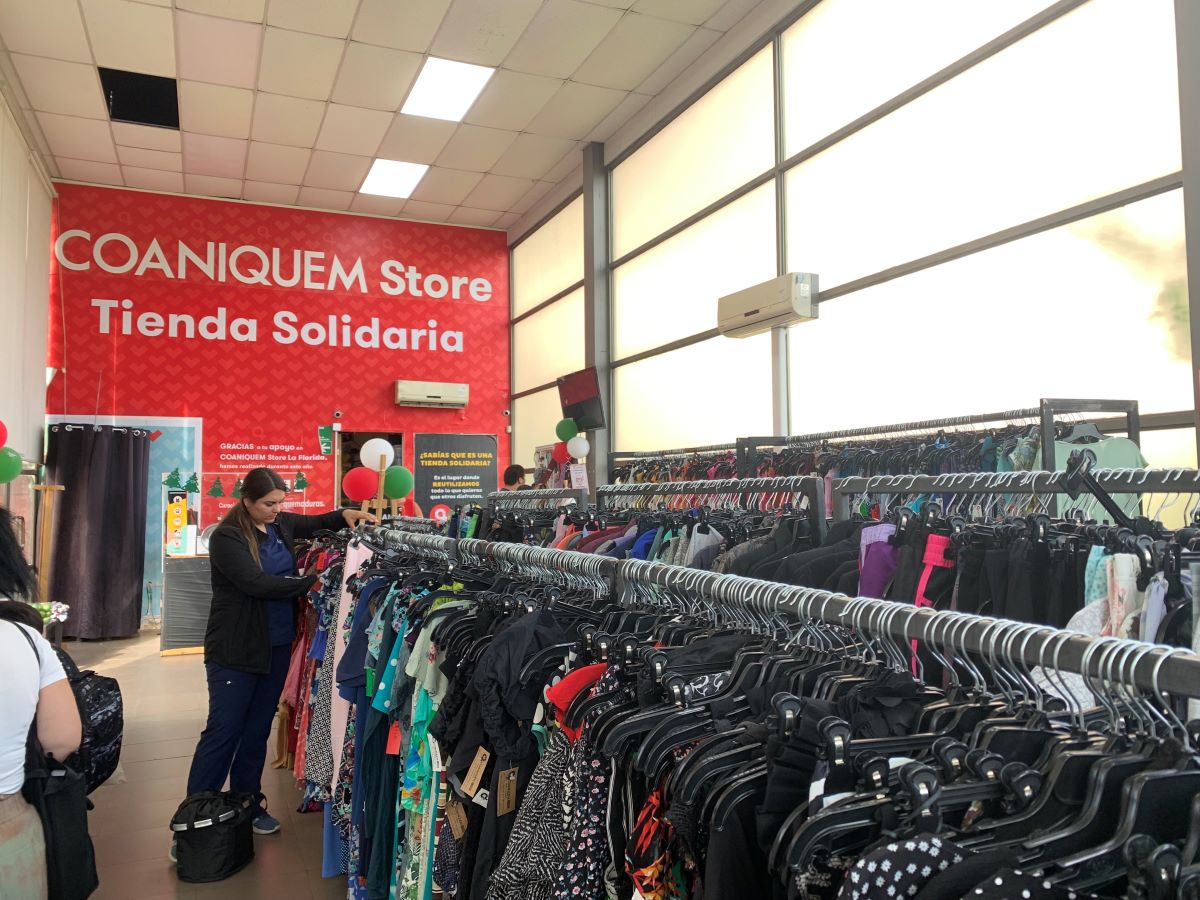 Ropa Americana Coaniquem: Comprar y ayudar